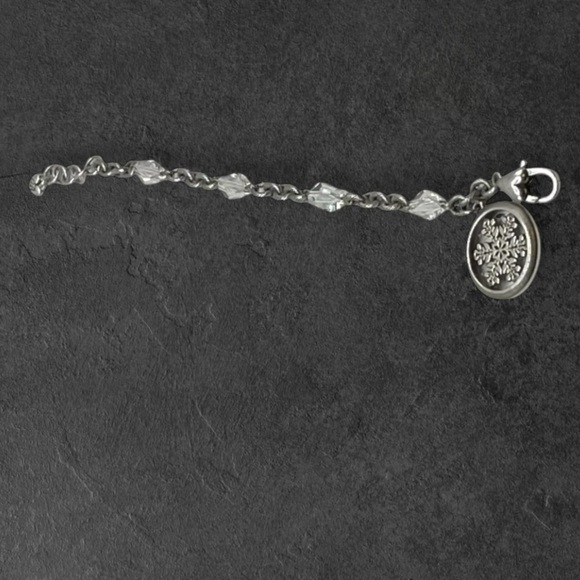 Brighton Silvertone Clear Crystal Beads And Snowflake Charm Chain Bracelet 0795 - Picture 4 of 8